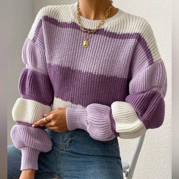 🆕 Gathered Sleeved Sweater - Purple Stripes - Picture 4 of 6